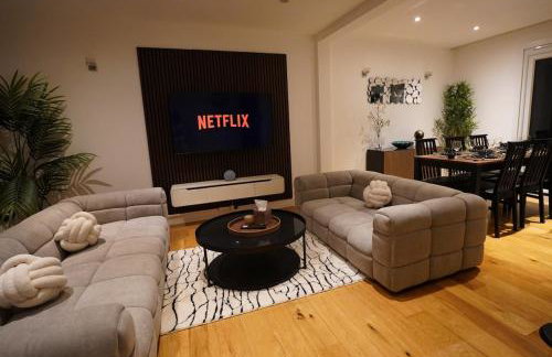 Premium 3BR House - Loughton - by Rent Squared LTD - Foto 33