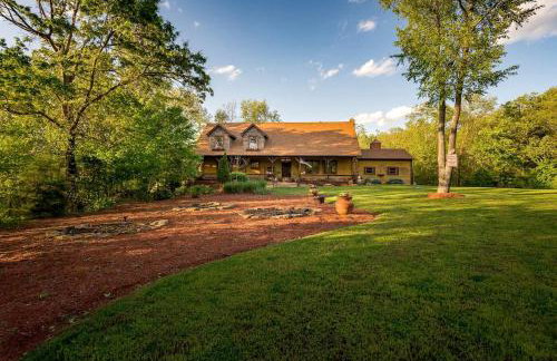 Luxurious Vacation Rental for Groups near Hoosier National Forest, Indiana - Foto 7