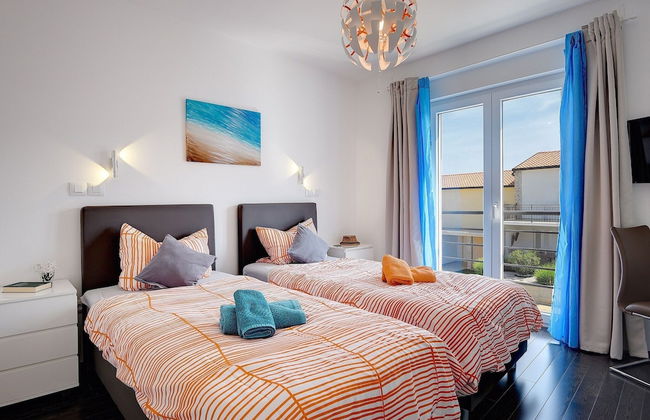 Modern Holiday Home in Novigrad With Pool - Foto 3