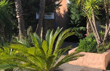 GRIMAUD Golf Saint Tropez Rez de jardin Vue piscine - Foto 27