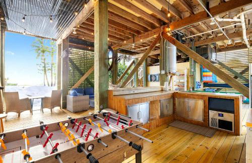 Charming Beachfront Cottage with Dock Slip and Kayaks on Little Gasparilla Island | Placida, FL - Foto 22