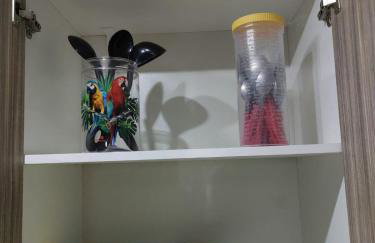 Apartamento a 8 Km do aeroporto e a 13 Km da praia da PontaNegra, próximo aos restaurantes fluantes - Foto 2