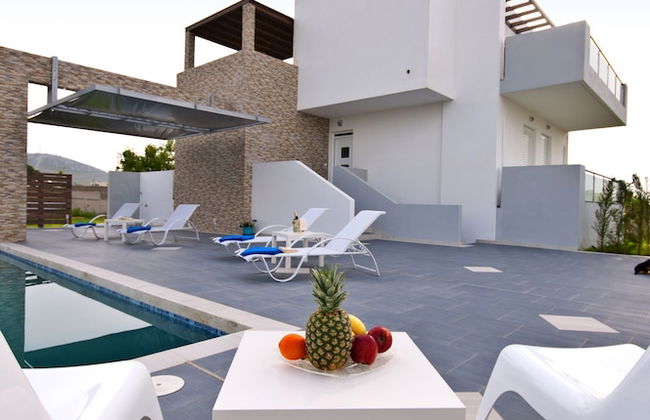 Xenos Villa 1 With Private Swimming Pool Near The Sea - Foto 40