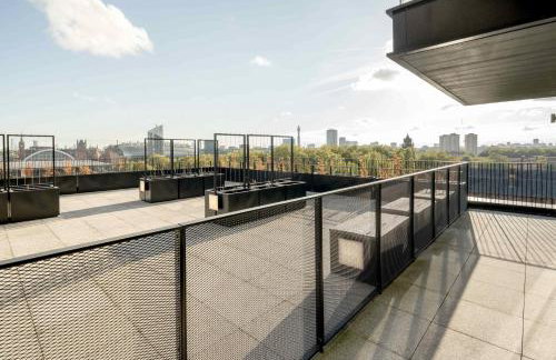 Modern 3-Bedroom Apartment near Kings Cross & Coal Drops - Photo 27