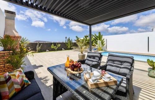 Villa Playa Blanca - Heated pool, AirCon - Foto 7