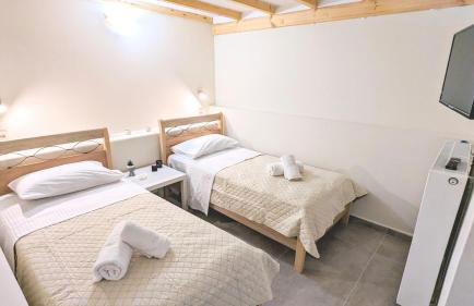 Traditional Lazarata House - Photo 7