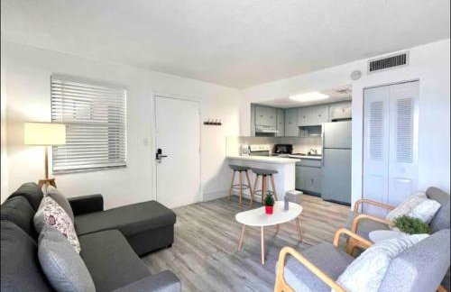 Miami International Airport 1 - Photo 39