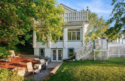 Lake Michigan Retreat - Photo 48