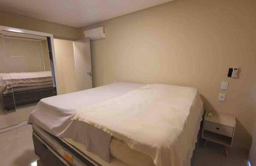 Casa de campo de alto padrão à beira da represa - Foto 28