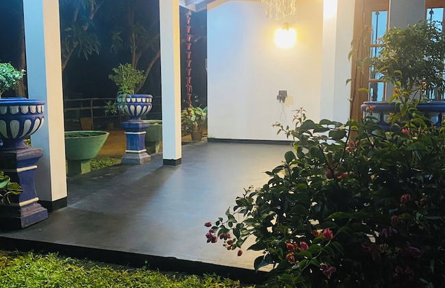 Udara Guest Yala - Photo 12