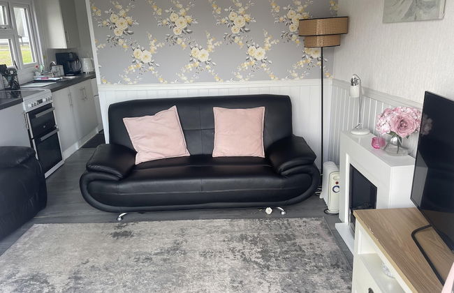 Charming Chalet Nestled in Heart of Clarach Bay - Foto 11