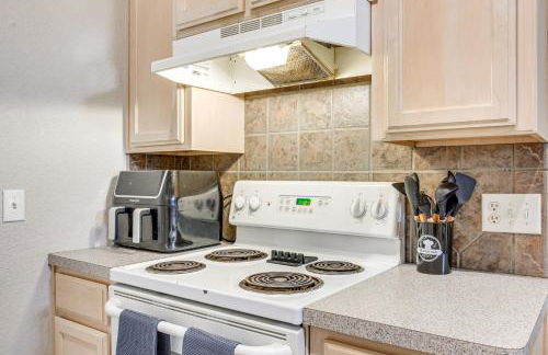 14 Mi to Dtwn OKC Edmond Gem with Fenced Yard! - Foto 9