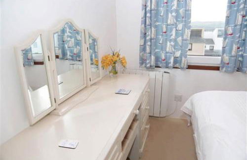 Harbour Haven: Spectacular Views - Photo 12