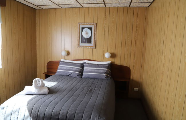 Limestone Coast Tourist Park - Photo 41