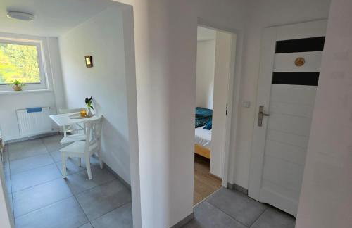 Słoneczny Apartament Panorama 5 7 z Widokiem na Jezioro i Góry - Foto 8