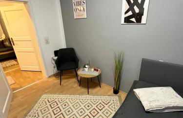 Best Preis Stadtperle 1- Stadtzentrum Wittenberge Modernes Ambiente max 3 Personen Einzelzimmer voll ausgestattet mit MagentaTV, WLAN, Waschmaschine - Foto 6