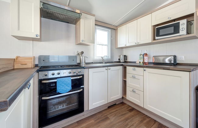 Cofton Holidays - Photo 71