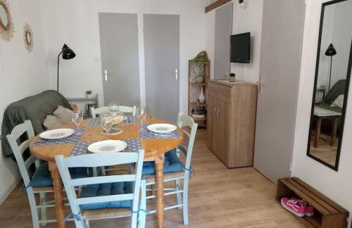 Jolie maisonnette dans résidence avec piscine, clim, lave-linge, lave-vaisselle et WiFi - Foto 3