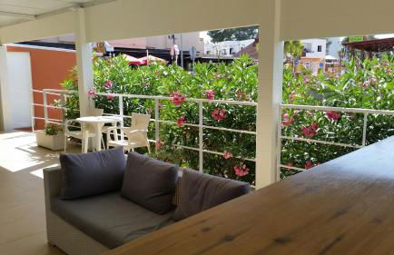 Apartamentos Vista al Puerto - Foto 12