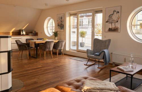2 Schlafzimmer, Offene Küche, Balkon und Terrasse - moderne 90qm in ruhiger, zentraler Lage - nur 500m bis zum Strand - Foto 1