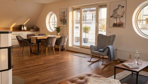 2 Schlafzimmer, Offene Küche, Balkon und Terrasse - moderne 90qm in ruhiger, zentraler Lage - nur 500m bis zum Strand - Foto 1