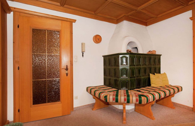 Apartment in Pettneu Near St. Anton Ski Slopes - Foto 17