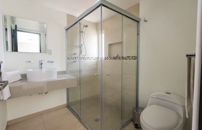 Redwood Villas Extended Stay Zona Industrial - Photo 33