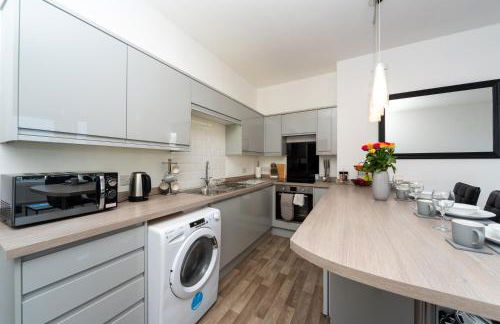 Sea Views Stunning 2 Bedroom Apartment # - Foto 13