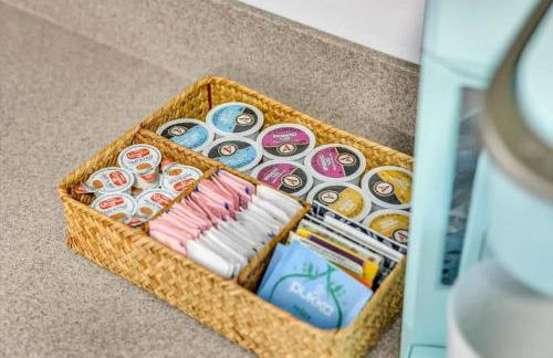 Renovated townhome on bike path includes bikes - Foto 16