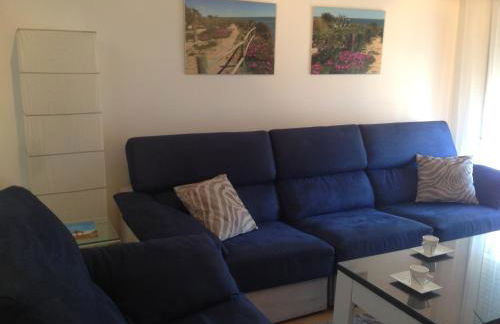 3 BEDROOM LUXURY PENTHOUSE, BEACH, POOL, and GOLF, WIFI, Large TV SATELLITE,GARAGE - Foto 4