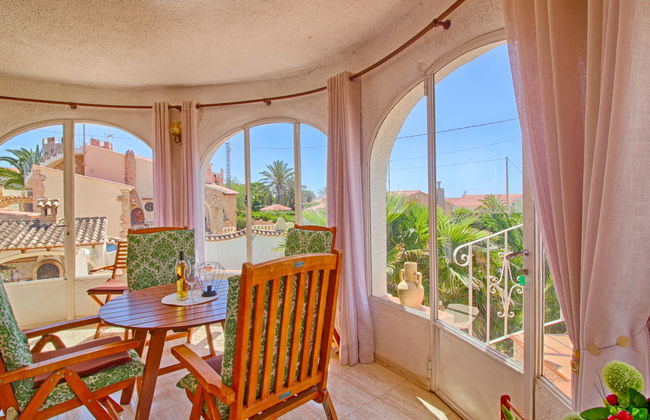 2 bedroom House in Calp with private pool and garden - Photo 6