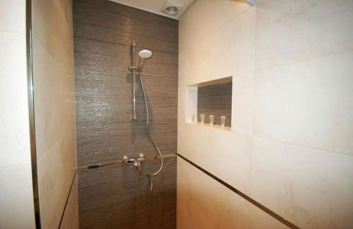 Studio - Confort - Climatisé - Le Refuge de Charles - Jardin - Foto 10