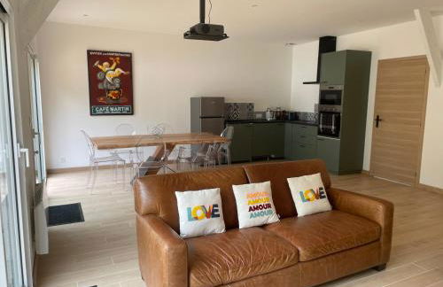 maison entière piscine balnéo - Photo 12