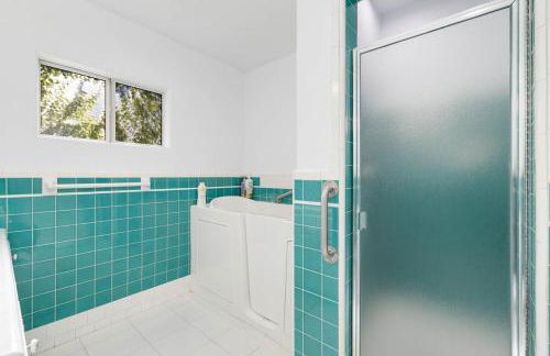 Valley Oasis Pool Hot Tub Near Universal - Foto 57