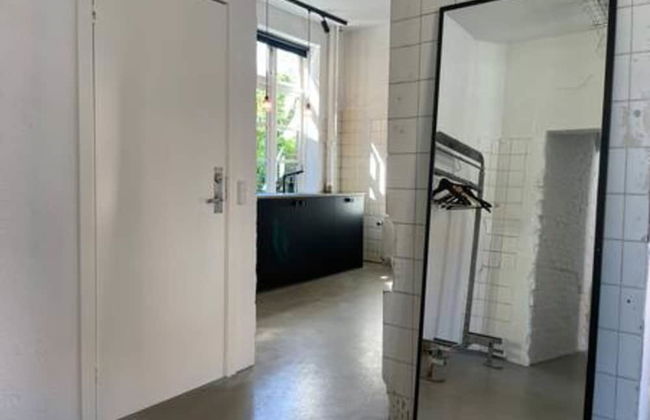 Unique Industrial Apartment - Foto 6