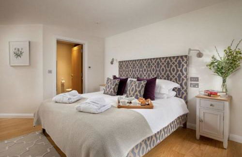 Gitcombe Retreat - Photo 10