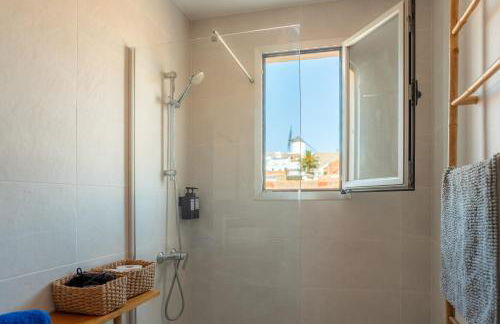 Ático céntrico con vistas a Los Molinos - Foto 7