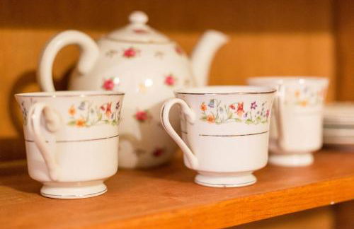 The Victorian Cottage at Creekside Camp & Cabins - Foto 13