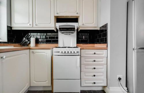 Manchester Business and Leisure Home with Free Parking - Foto 26