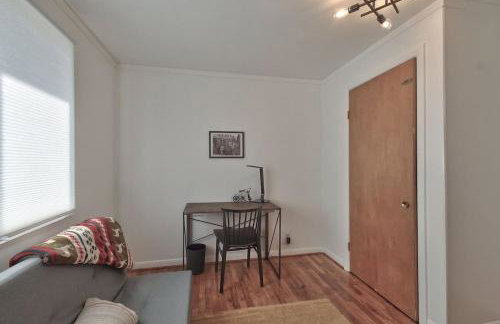 Ambrosia - Mid Century Near 3rd St Pet-friendly - Foto 28