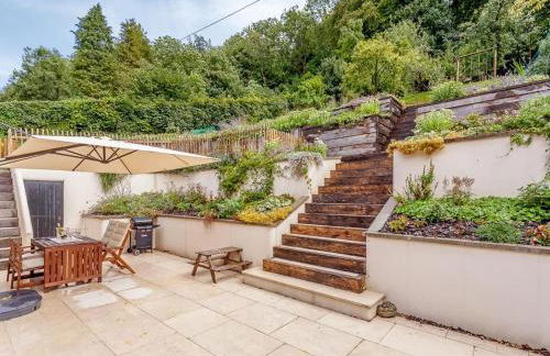 Three Little Pigs Luxury Cottage - Photo 19