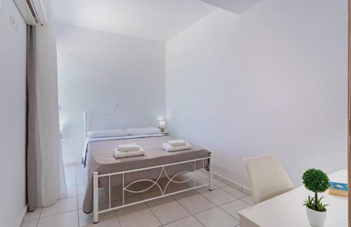 Azure Seaside Apts - Photo 58