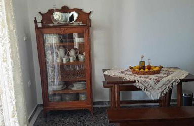 Heirlooms and Halos - Foto 24