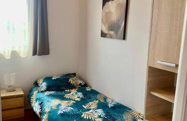 Osada Familia Śmiechów - Foto 13