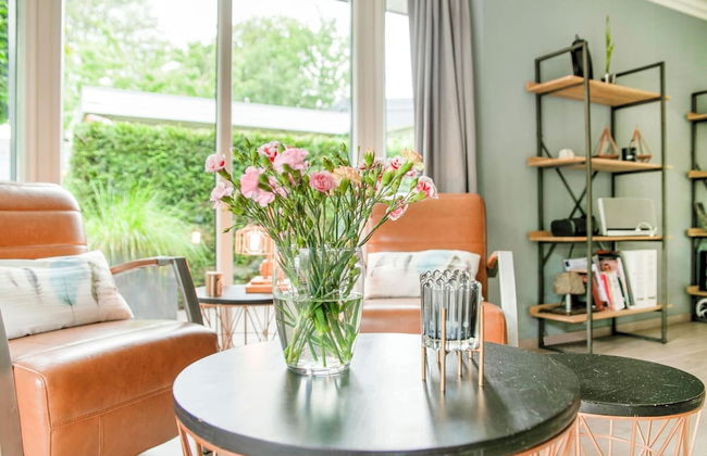 Lovely Holiday Home in Kaatsheuvel With Bubble Bath - Photo 30