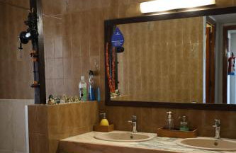 El Cedre Blau Vivienda con piscina en Granollers - Foto 40