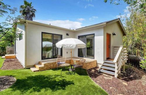 The Quaint Cardiff Hideaway with Pak N Play - Foto 27