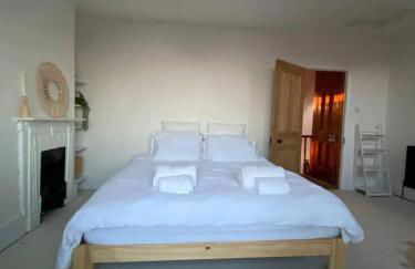 Edwardian Villa by the Sea Sleeps 8 Coastal Walk - Foto 9