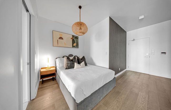 The Harbour Toronto - Photo 29