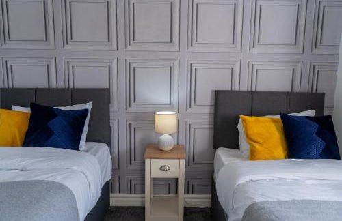 House - Sleeps 10 - Parking - Stn Close - Foto 25